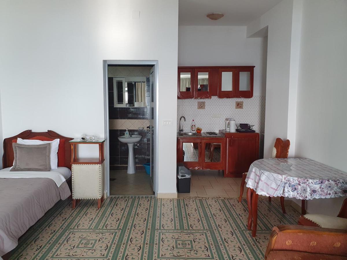 Sunset View Apartments Бар Экстерьер фото