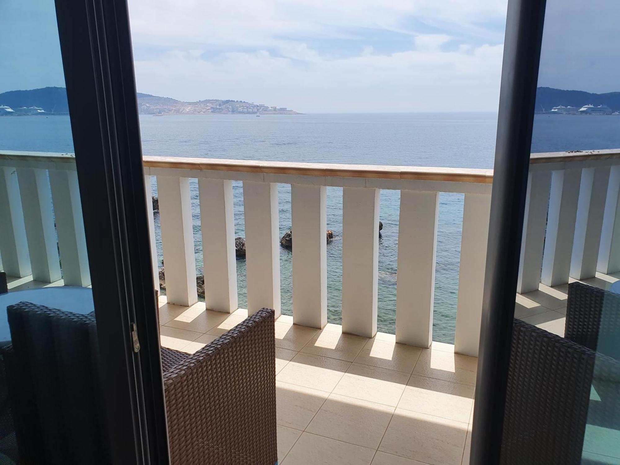 Sunset View Apartments Бар Номер фото